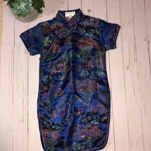 Girl’s Chinese Dress Costume Size 5T Girls